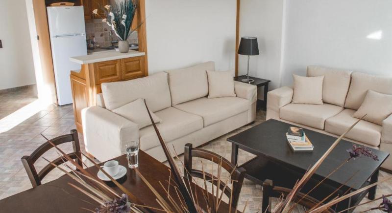 Andros Maisonettes เอโยสเพโตรส ภายนอก รูปภาพ